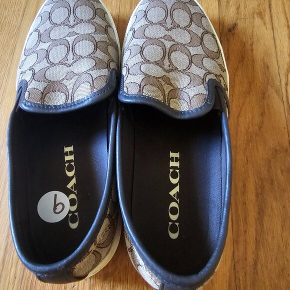 Coach Canvas Signature C Slip-Ons 9 - Picture 3 of 6